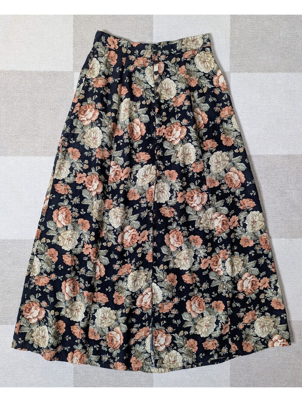 Vintage 90s rose floral button front A-line midi skirt - Picture 3 of 7